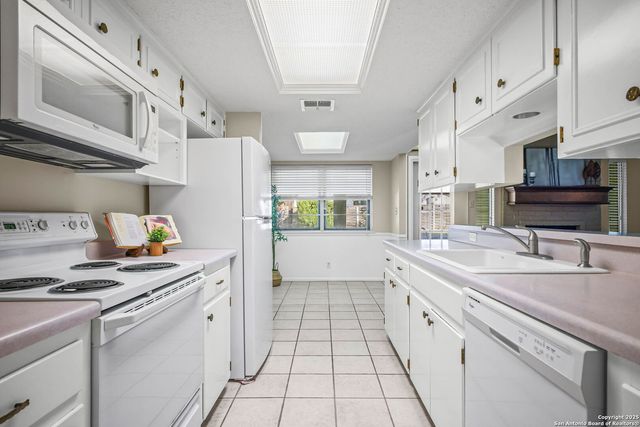 101 Patrick Henry, Schertz, TX 78154