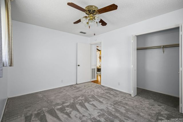 101 Patrick Henry, Schertz, TX 78154