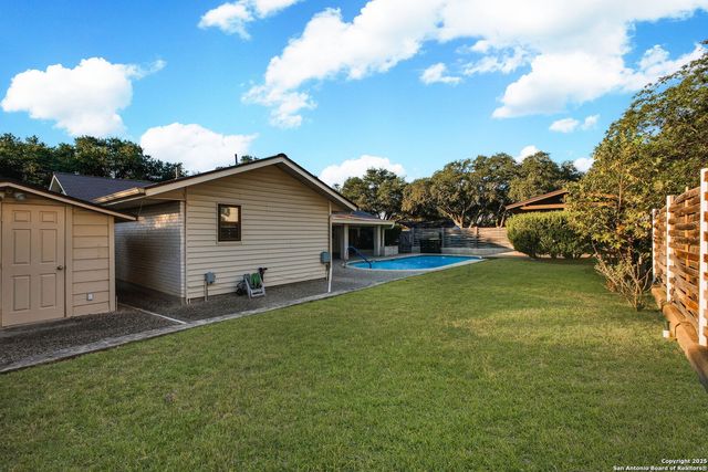 101 Patrick Henry, Schertz, TX 78154