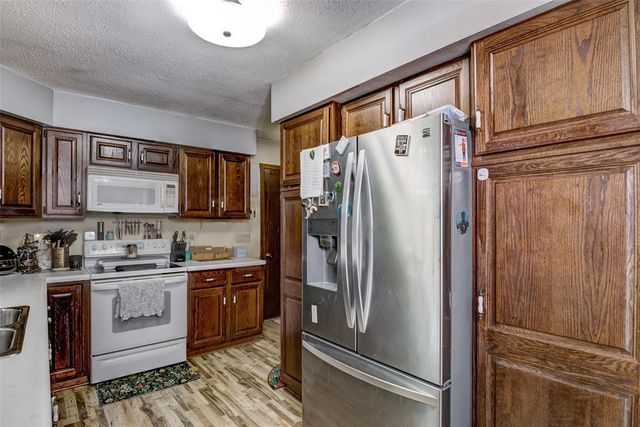 2850 Mercury Avenue, Eau Claire, WI 54703