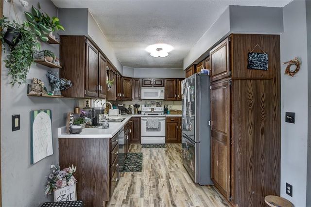 2850 Mercury Avenue, Eau Claire, WI 54703