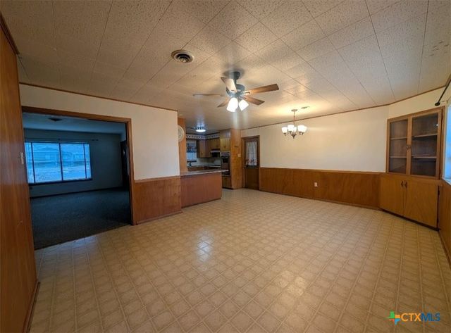 311 Delany Street, Seguin, TX 78155