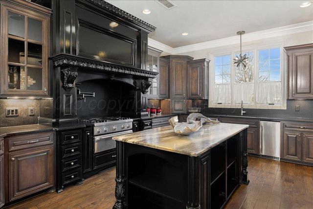 7701 LONDON Court, Amarillo, TX 79119