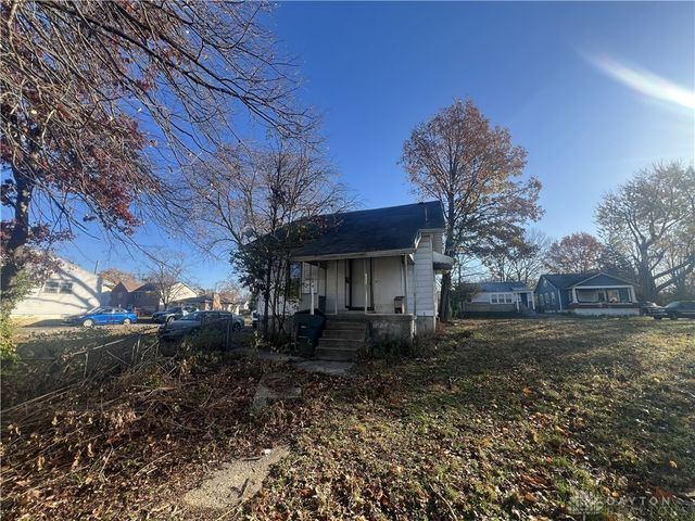 2035 Wesleyan Road, Dayton, OH 45406