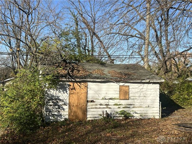 2035 Wesleyan Road, Dayton, OH 45406