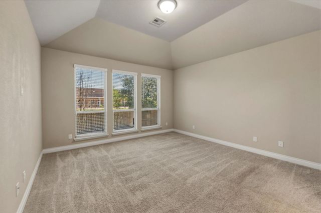 1320 LOW BRANCH LN, Leander, TX 78641