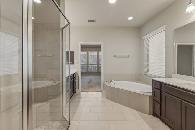 1320 LOW BRANCH LN, Leander, TX 78641