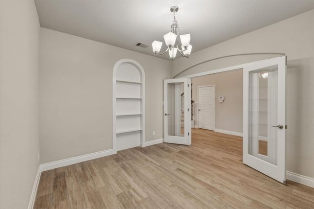 1320 LOW BRANCH LN, Leander, TX 78641