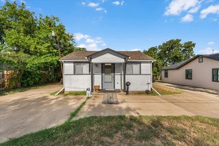 1828 Arch Street, Fort Worth, TX 76105