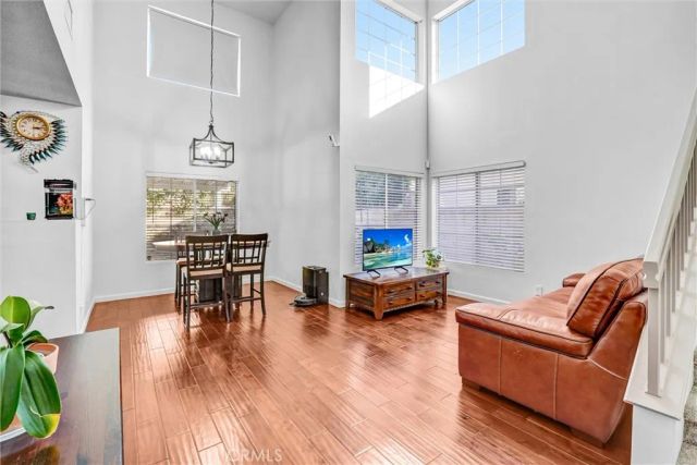 1744 Empty Saddle, Simi Valley, CA 93063