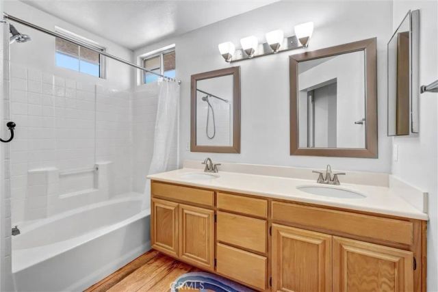 1744 Empty Saddle, Simi Valley, CA 93063