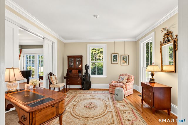 999 Bronson Road, Fairfield, CT 06824