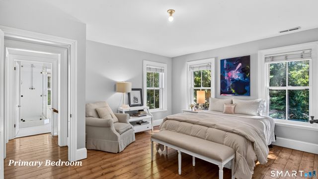 999 Bronson Road, Fairfield, CT 06824