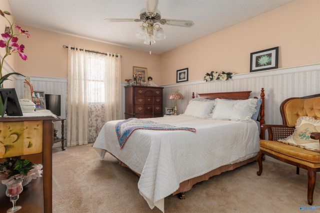 135 Bellefonte Drive, Scottsboro, AL 35769