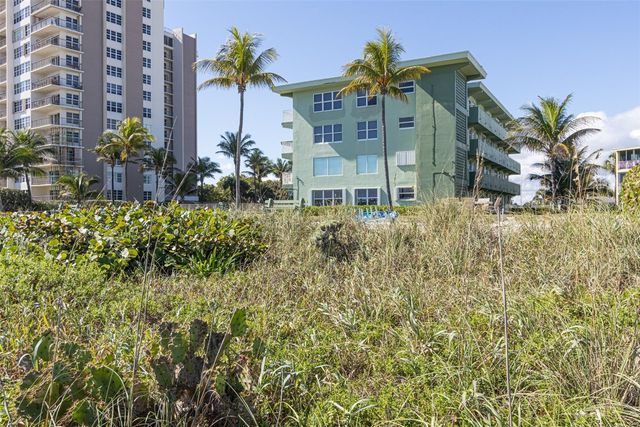 1035 Hillsboro Mile 33, Hillsboro Beach, FL 33062