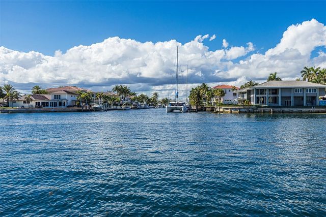 1035 Hillsboro Mile 33, Hillsboro Beach, FL 33062