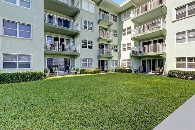 1035 Hillsboro Mile 33, Hillsboro Beach, FL 33062