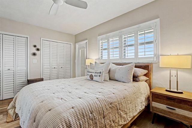 1035 Hillsboro Mile 33, Hillsboro Beach, FL 33062