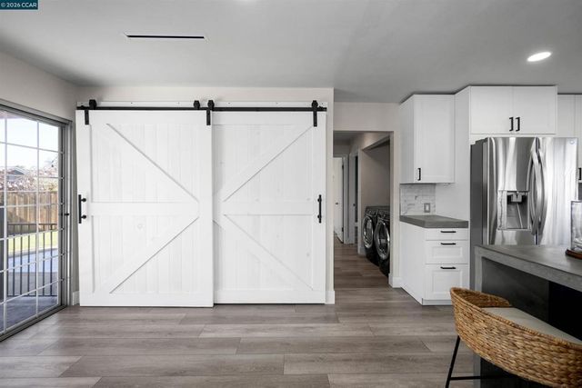 1745 Eucalyptus Ct, Concord, CA 94521