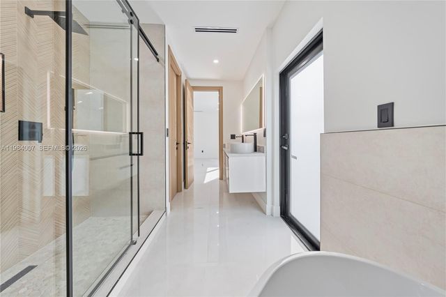 12335 Griffing Blvd, North Miami, FL 33161