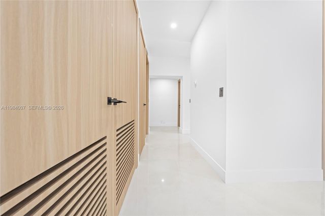 12335 Griffing Blvd, North Miami, FL 33161