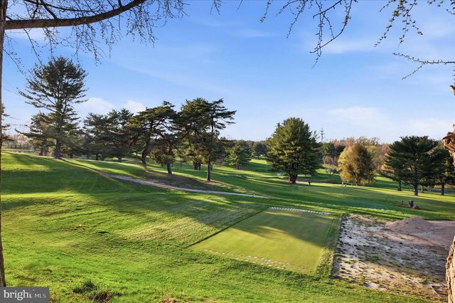 180 SAINT LAURENCE RD, Upper Darby, PA 19082