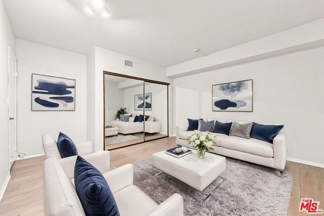 21801 Burbank Boulevard 83, Los Angeles, CA 91367