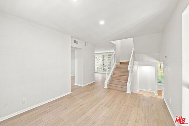 21801 Burbank Boulevard 83, Los Angeles, CA 91367