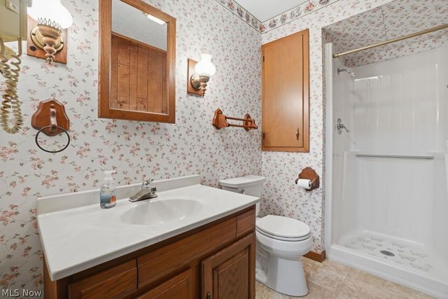 3211 Ridgewood Avenue, Ashtabula, OH 44004