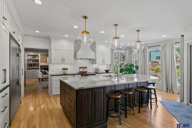 721 Cambrian Court, Lincoln, NE 68510