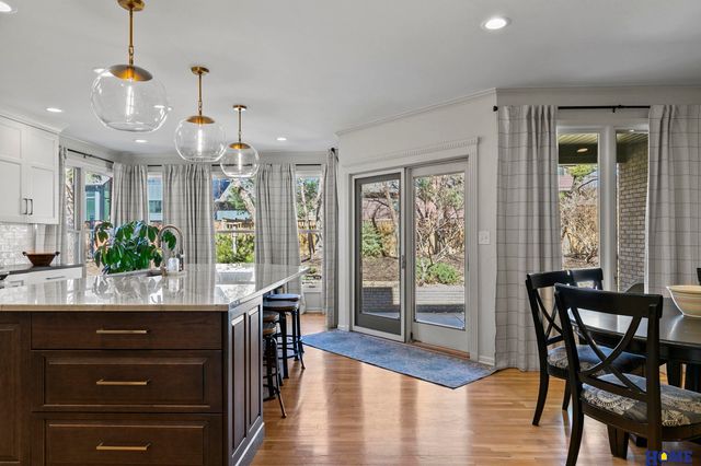 721 Cambrian Court, Lincoln, NE 68510