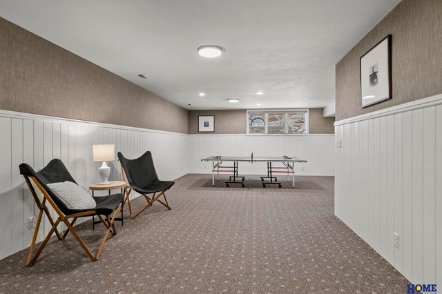 721 Cambrian Court, Lincoln, NE 68510