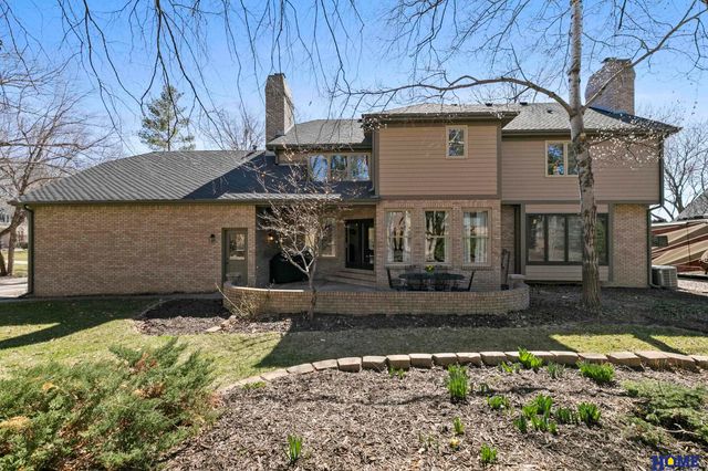 721 Cambrian Court, Lincoln, NE 68510