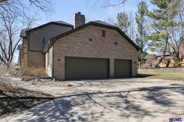 721 Cambrian Court, Lincoln, NE 68510