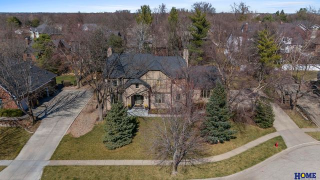 721 Cambrian Court, Lincoln, NE 68510