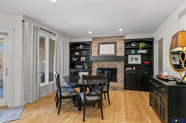 721 Cambrian Court, Lincoln, NE 68510