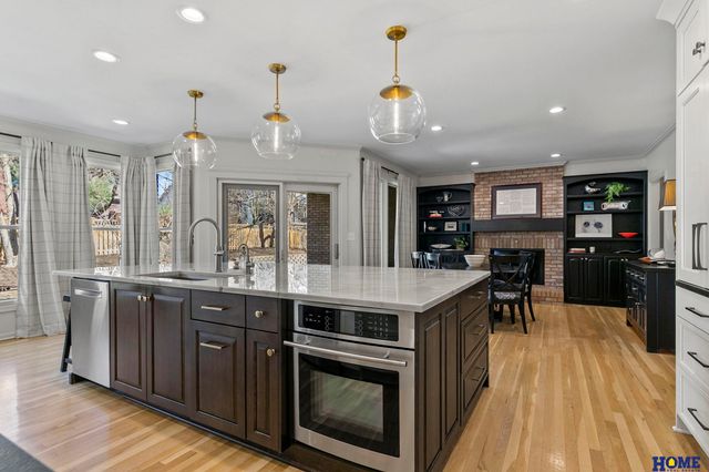 721 Cambrian Court, Lincoln, NE 68510