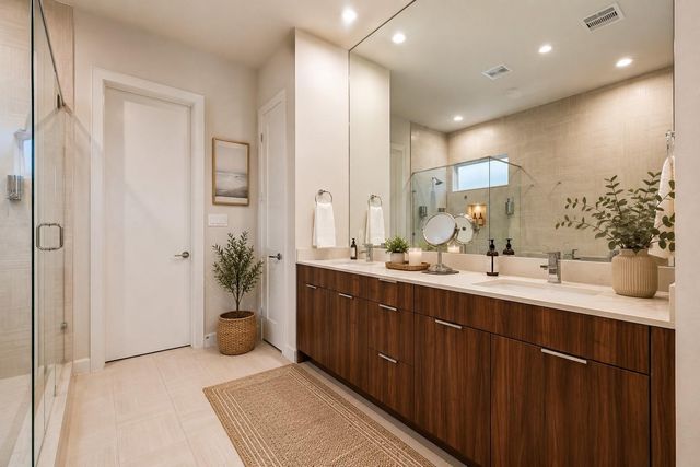 5702 Pampero Lane, Houston, TX 77092