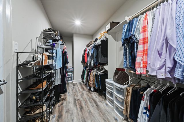 5702 Pampero Lane, Houston, TX 77092