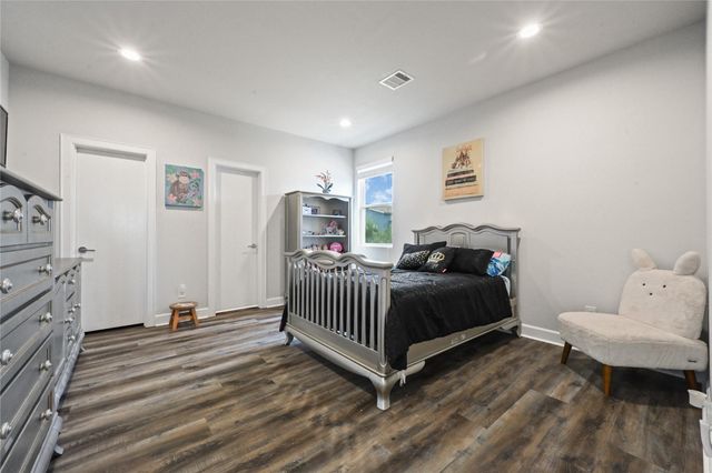 5702 Pampero Lane, Houston, TX 77092