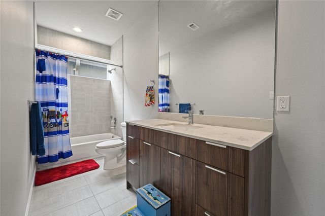 5702 Pampero Lane, Houston, TX 77092