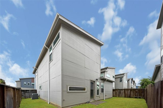 5702 Pampero Lane, Houston, TX 77092