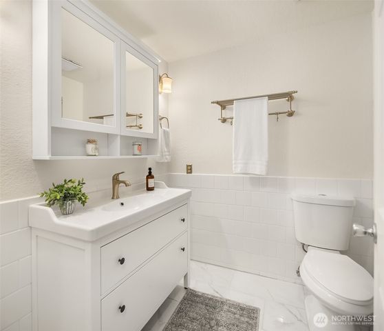 17011 199th Place NE, Woodinville, WA 98077