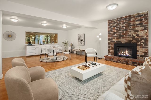 17011 199th Place NE, Woodinville, WA 98077