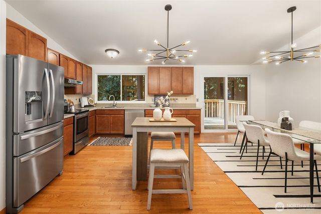 17011 199th Place NE, Woodinville, WA 98077