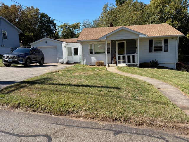 86 Applewood Drive, Meriden, CT 06450
