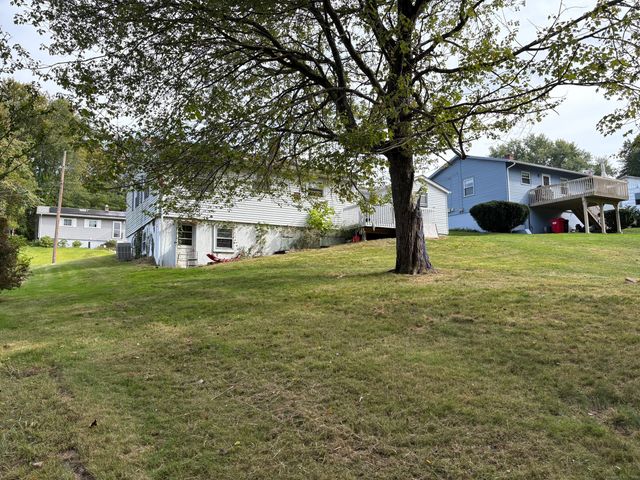 86 Applewood Drive, Meriden, CT 06450