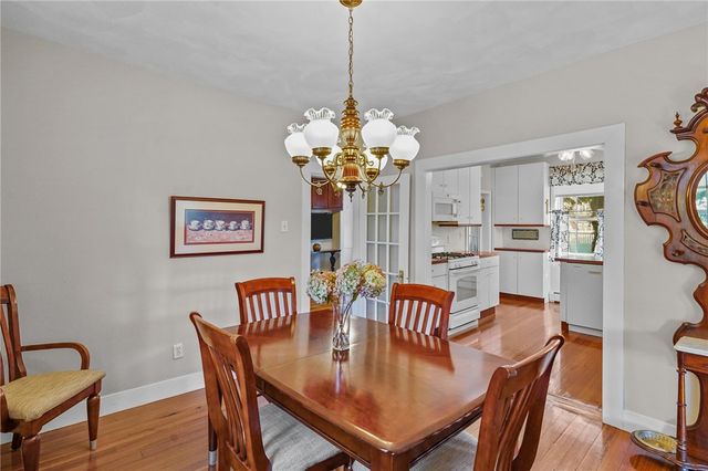6 Vanner Street, Johnston, RI 02919