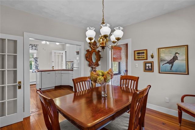 6 Vanner Street, Johnston, RI 02919