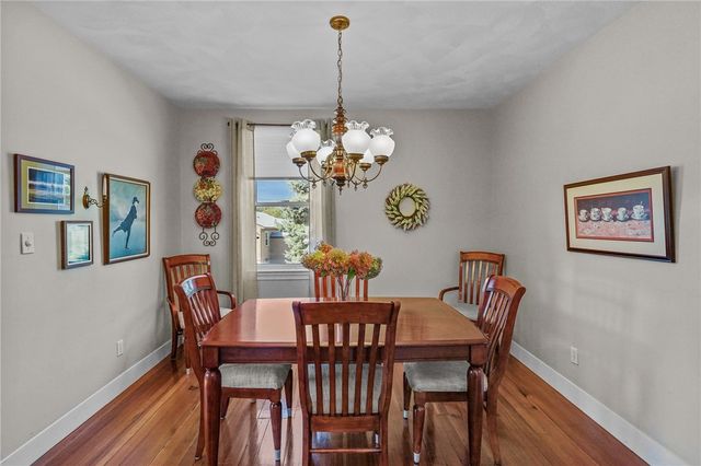 6 Vanner Street, Johnston, RI 02919